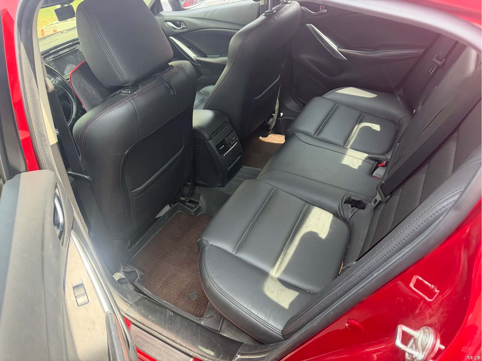 Mazda Atenza, 2016 9