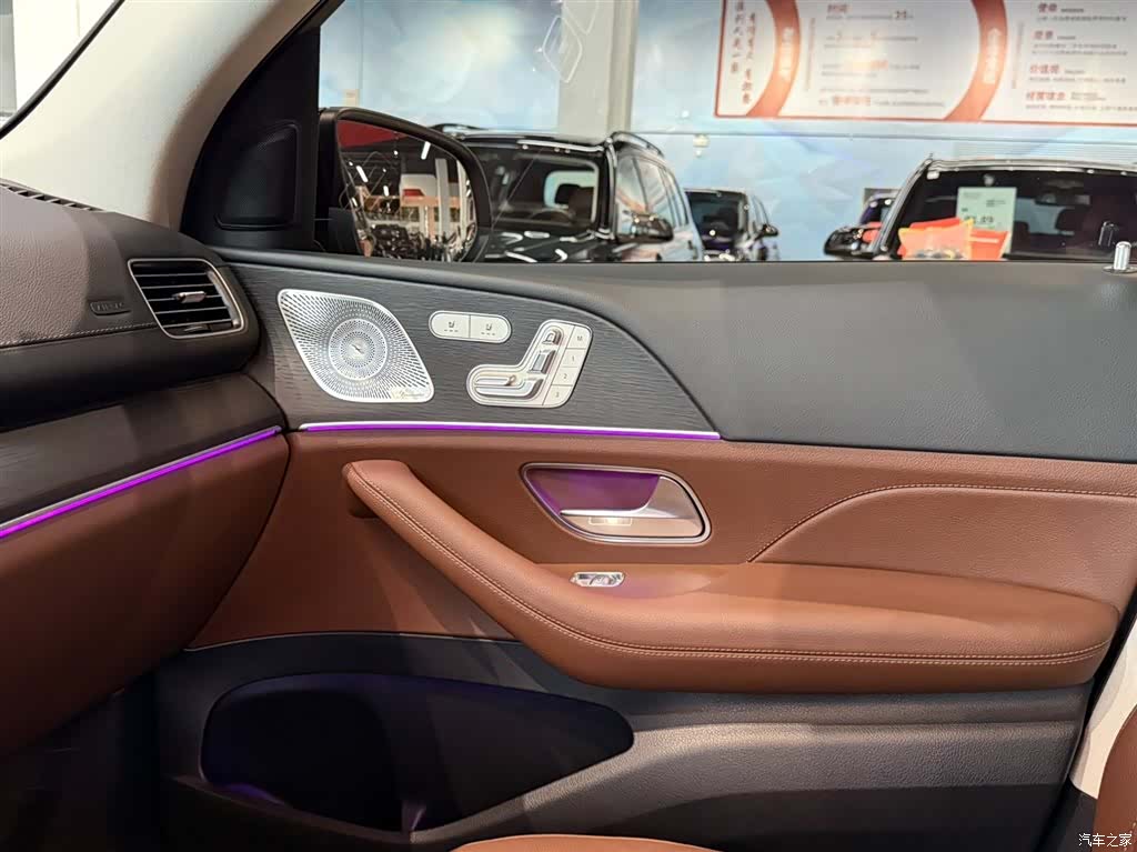 Mercedes-Benz GLE, 2024 24