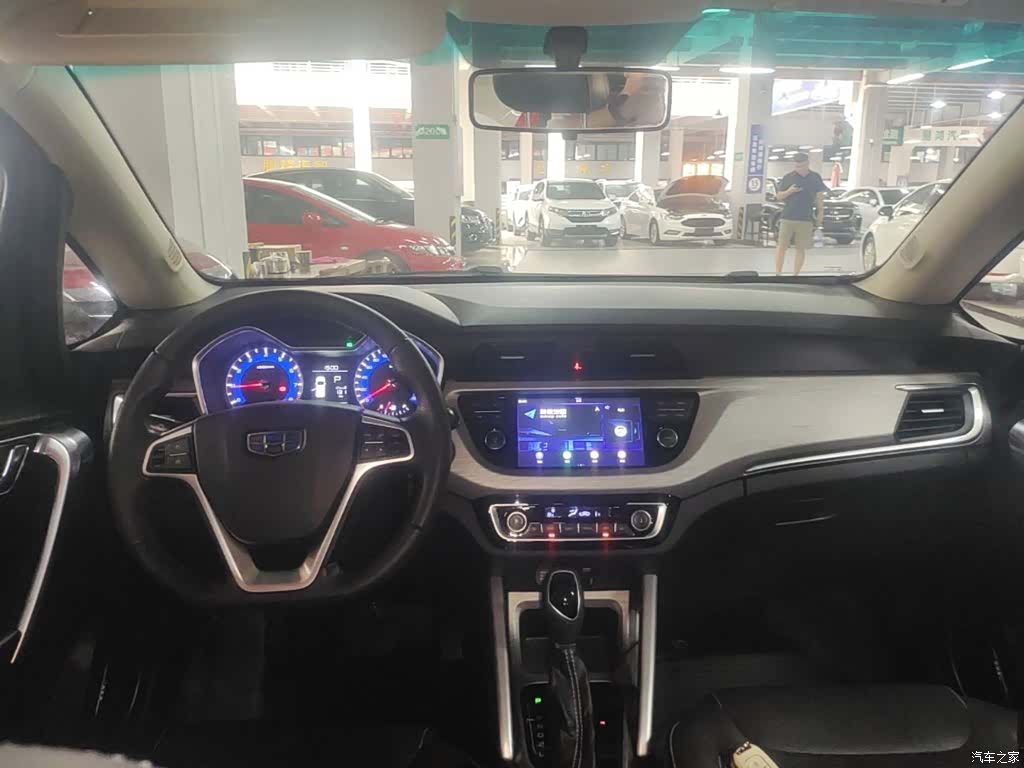 Geely X3, 2017 10