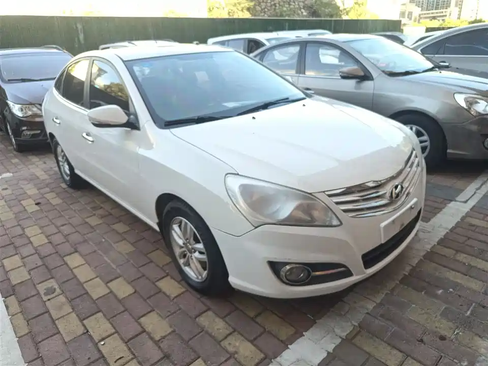 Hyundai Yuedong