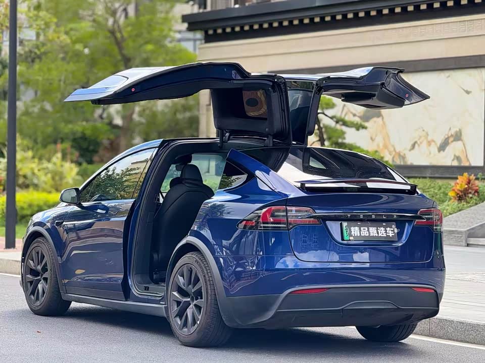 Tesla Model X