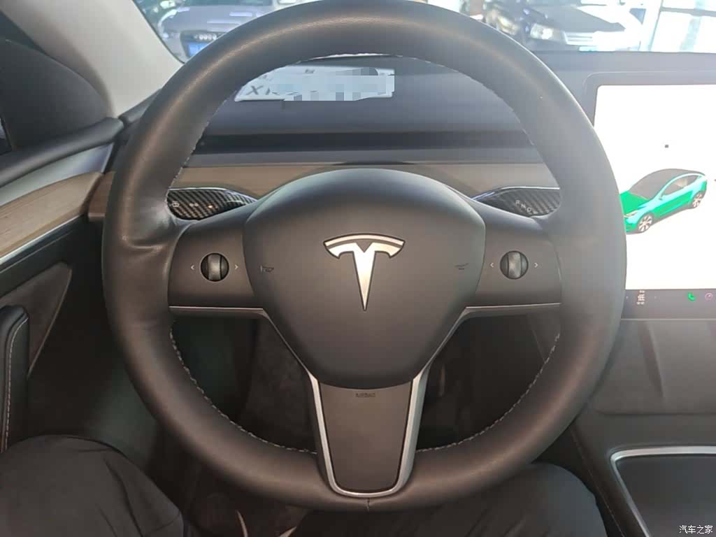Tesla Model Y, 2022 11