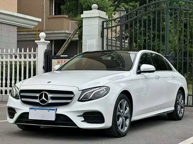Mercedes-Benz E-Class 2019 — купить из Китая под заказ