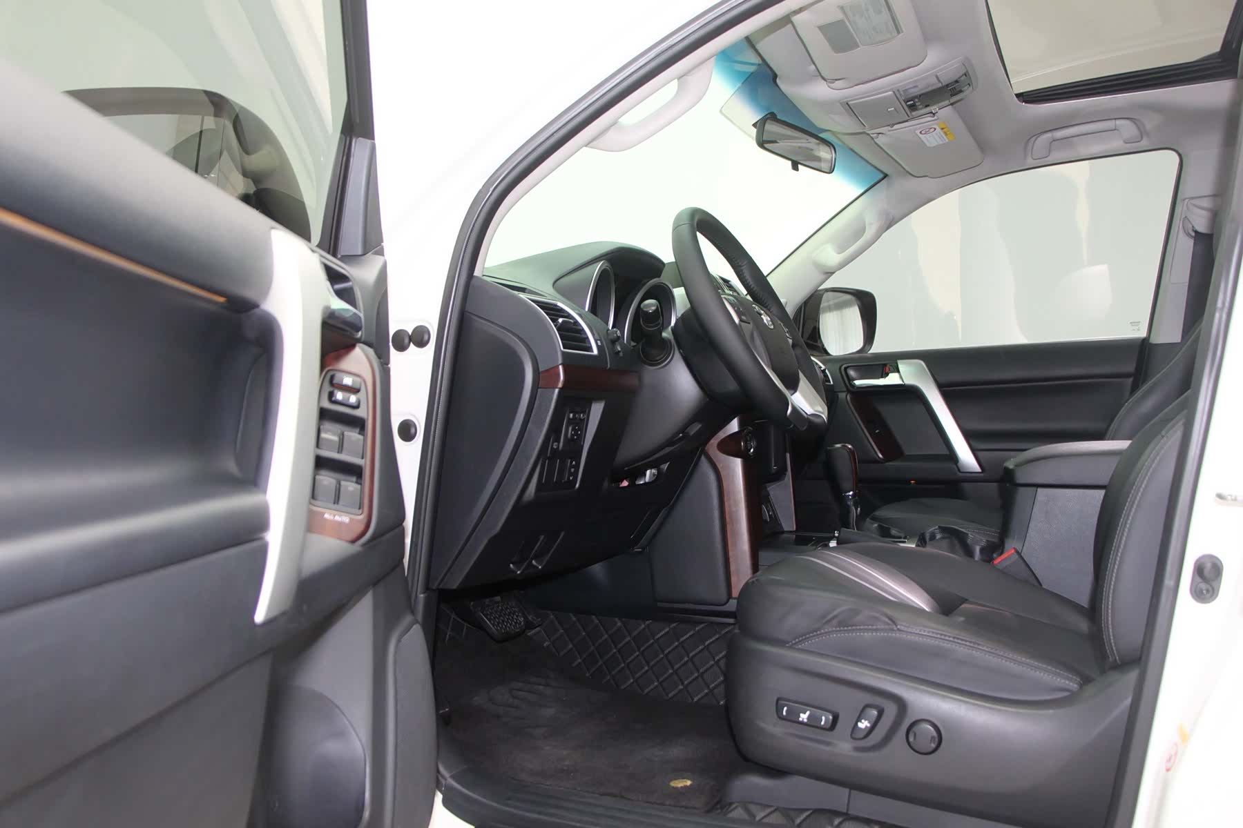 Toyota Prado, 2017 8