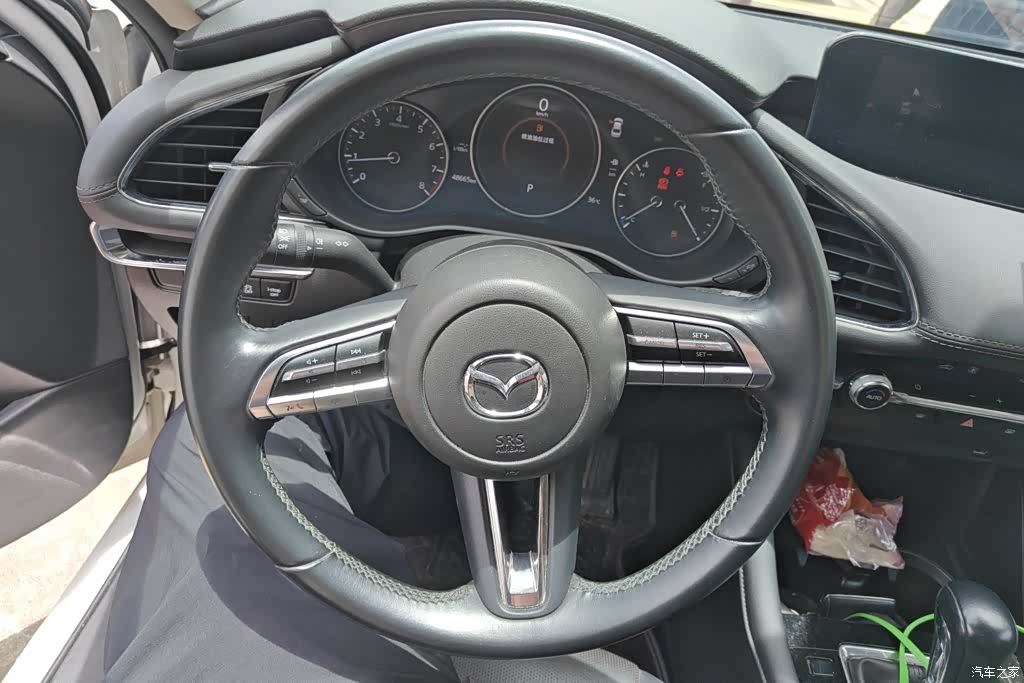 Mazda Mazda3, 2020 15