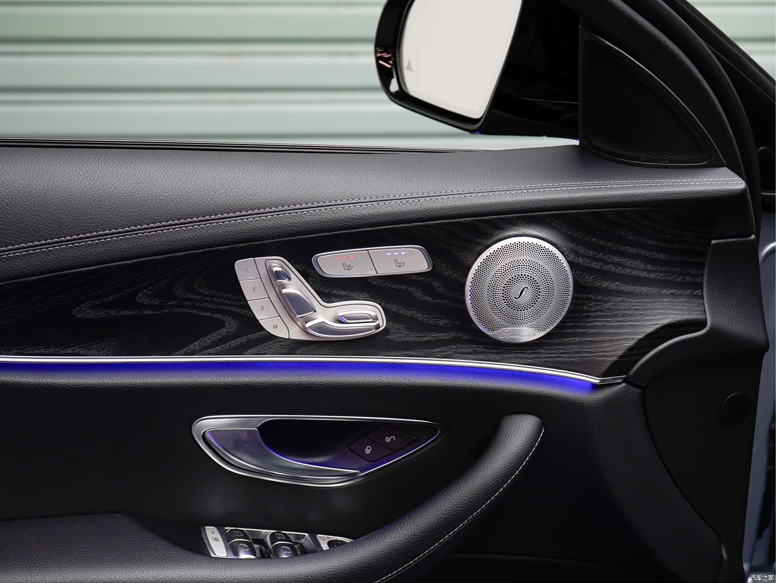 Mercedes-Benz E-Class, 2020 13