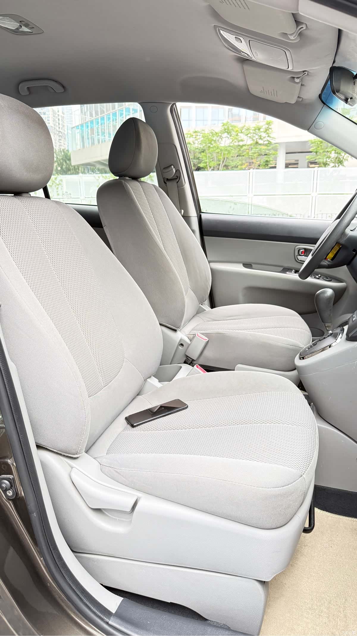 Kia 5, 2011 12