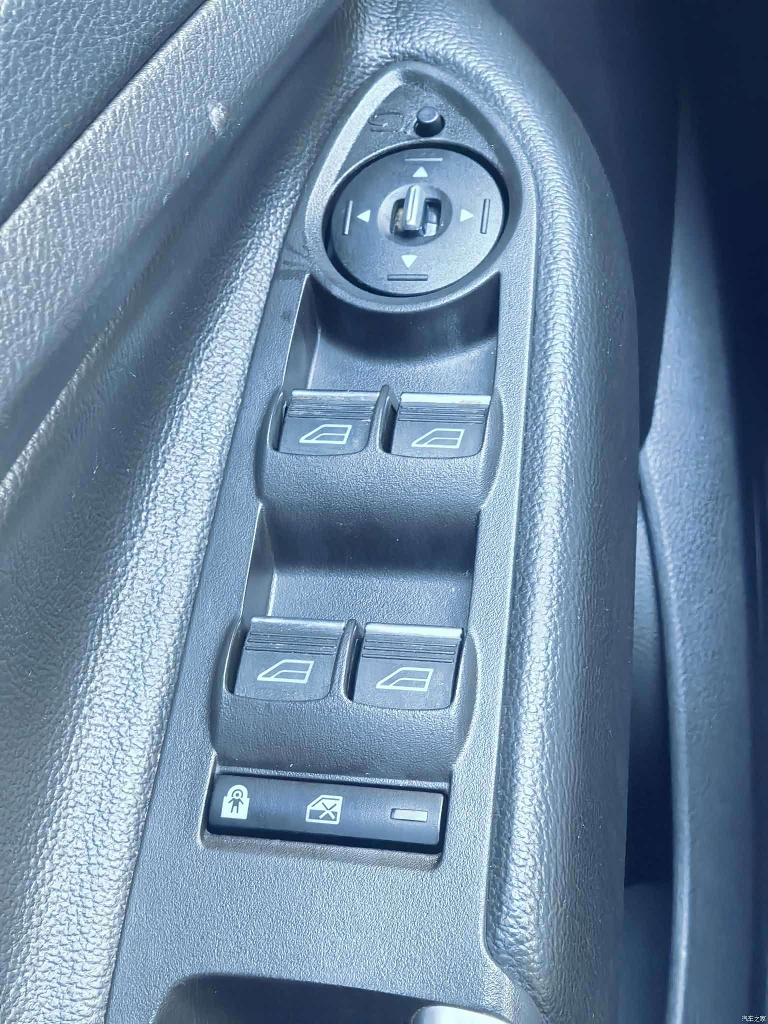 Ford Kuga, 2018 16