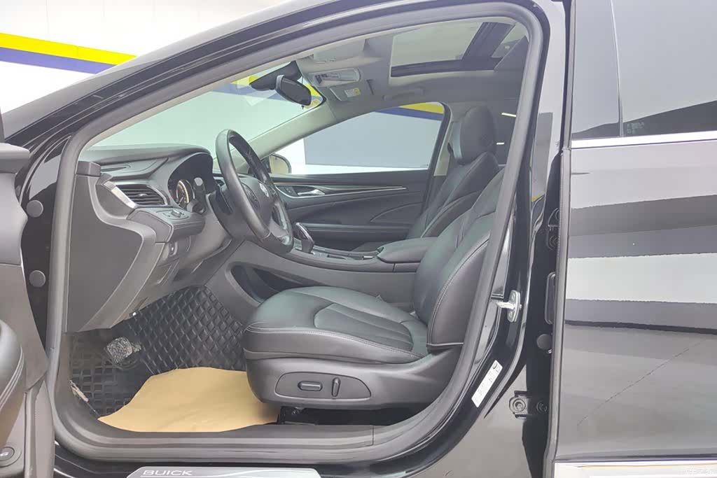 Buick LaCrosse, 2021 9