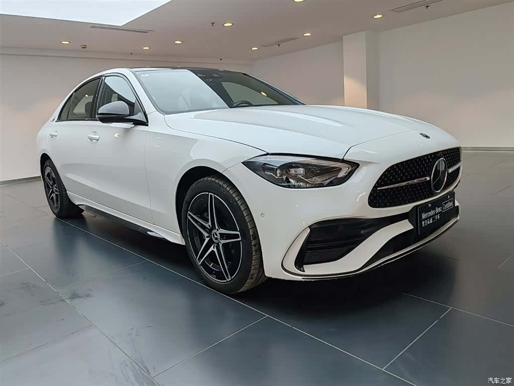 Mercedes-Benz C-Class, 2024 2