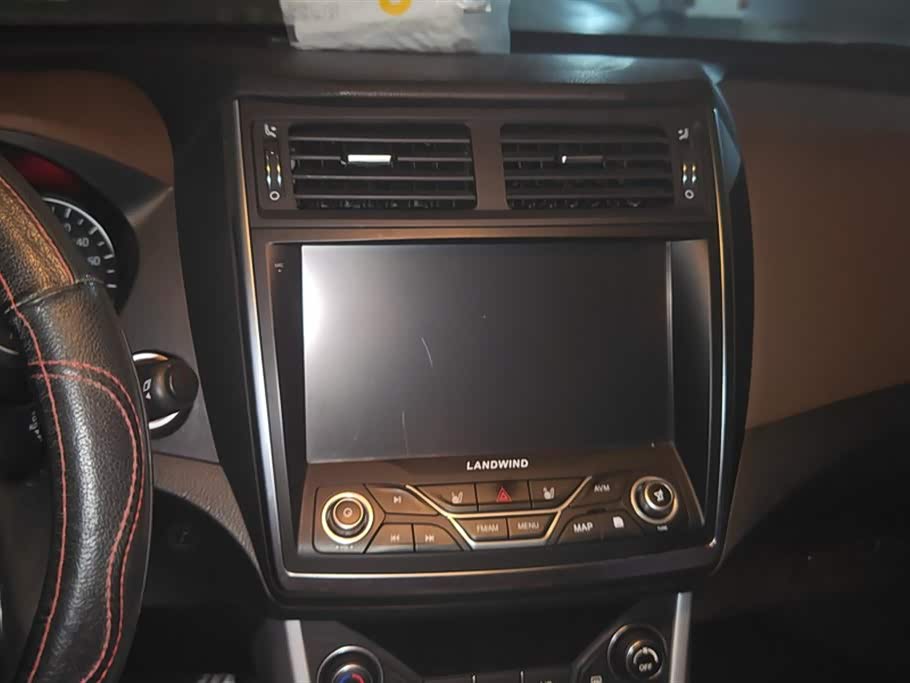 Landwind X5