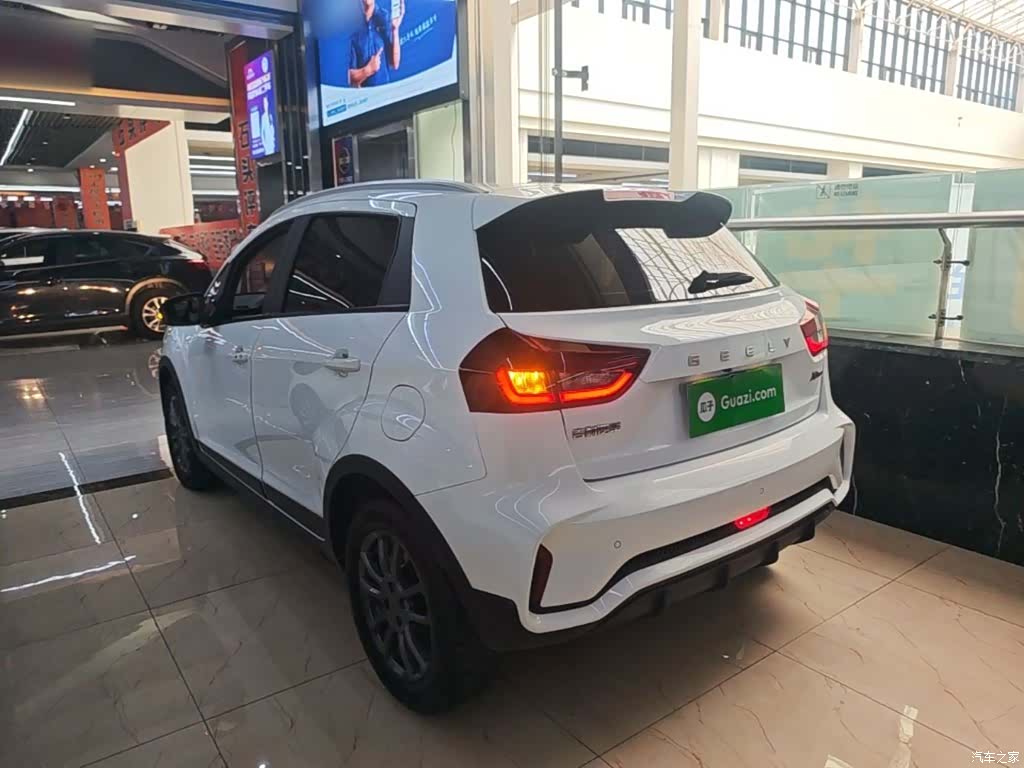 Geely X3, 2021 все фото