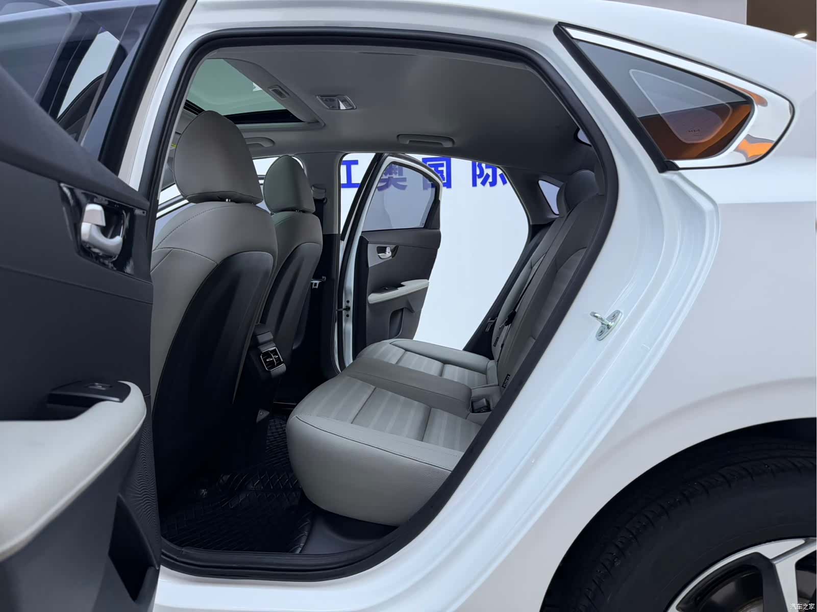 Kia K3, 2023 13
