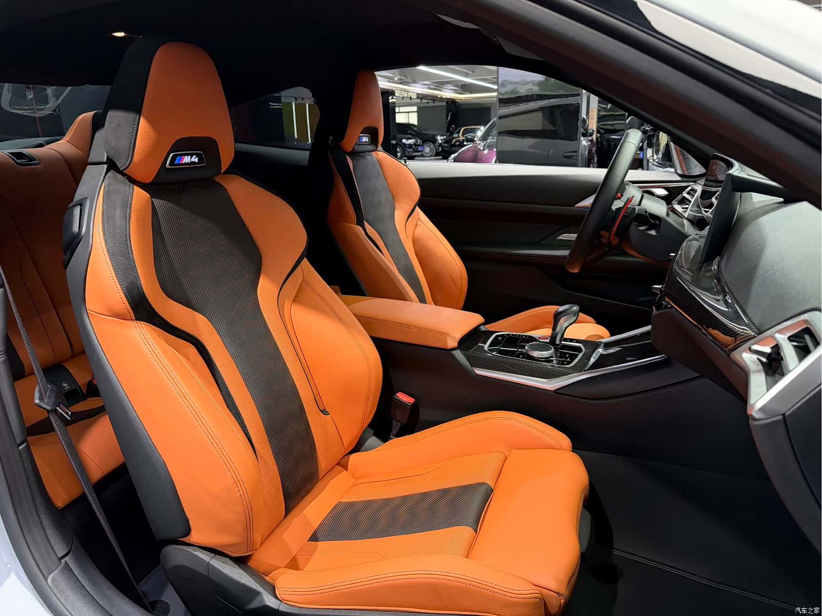 BMW M4, 2025 8