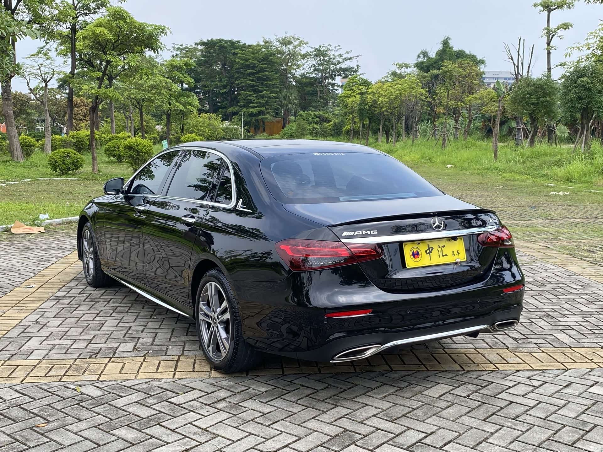 Mercedes-Benz E-Class, 2022 10