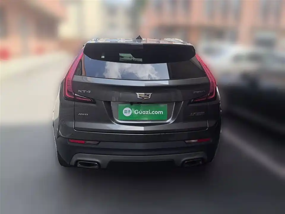 Cadillac XT4