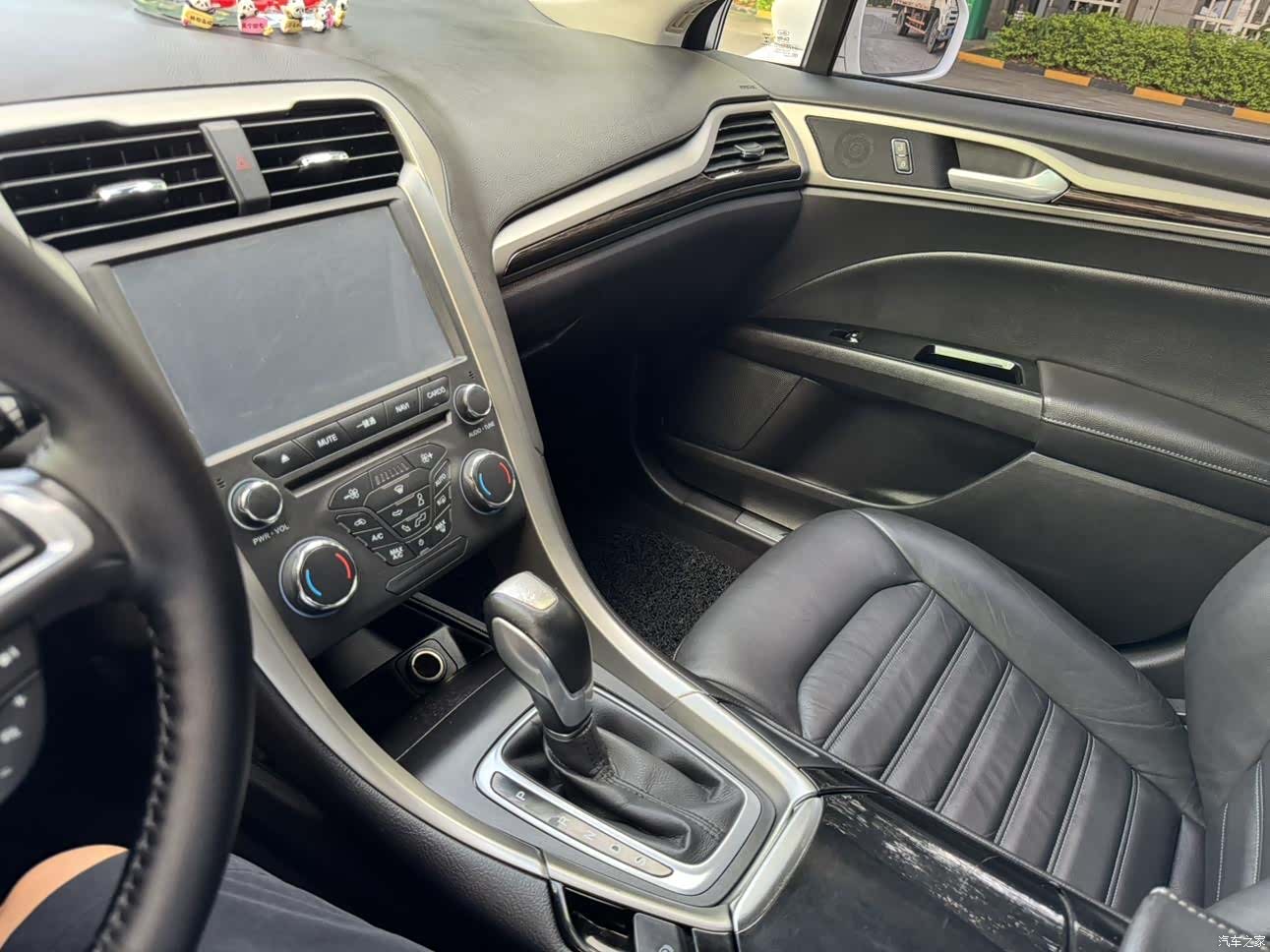 Ford Mondeo, 2014 18