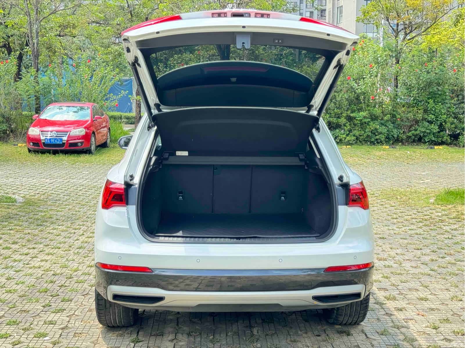 Audi Q3, 2022 13