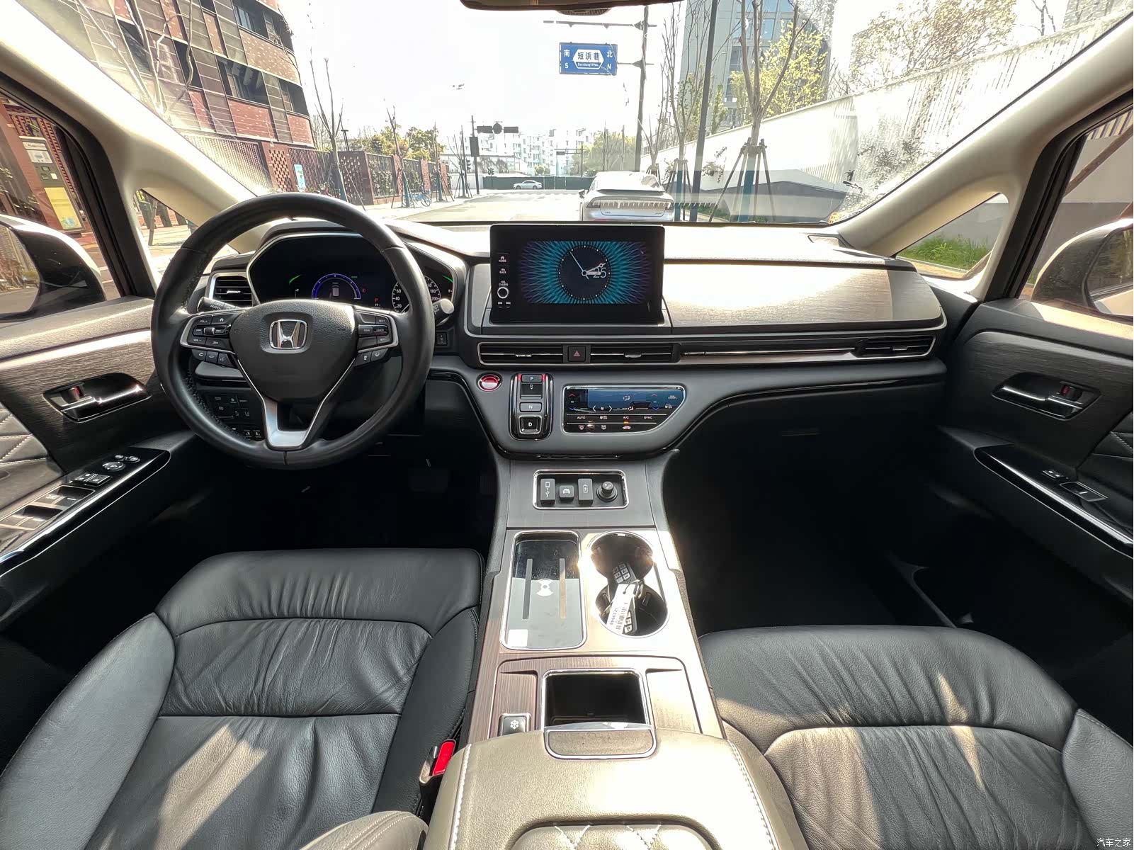 Honda Elysion, 2023 все фото