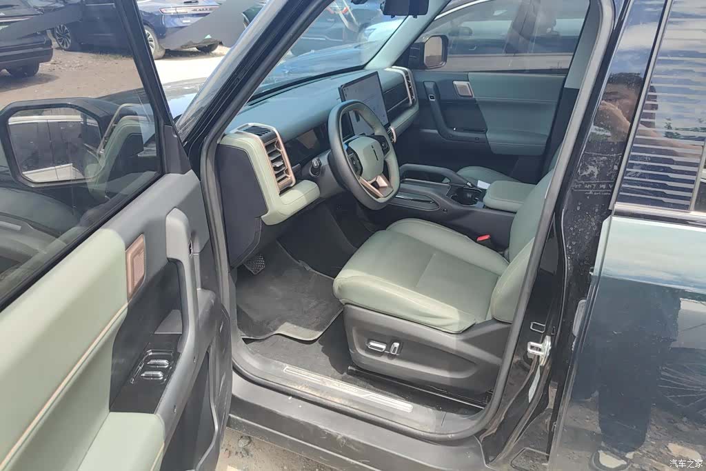 Chery iCAR, 2024 9
