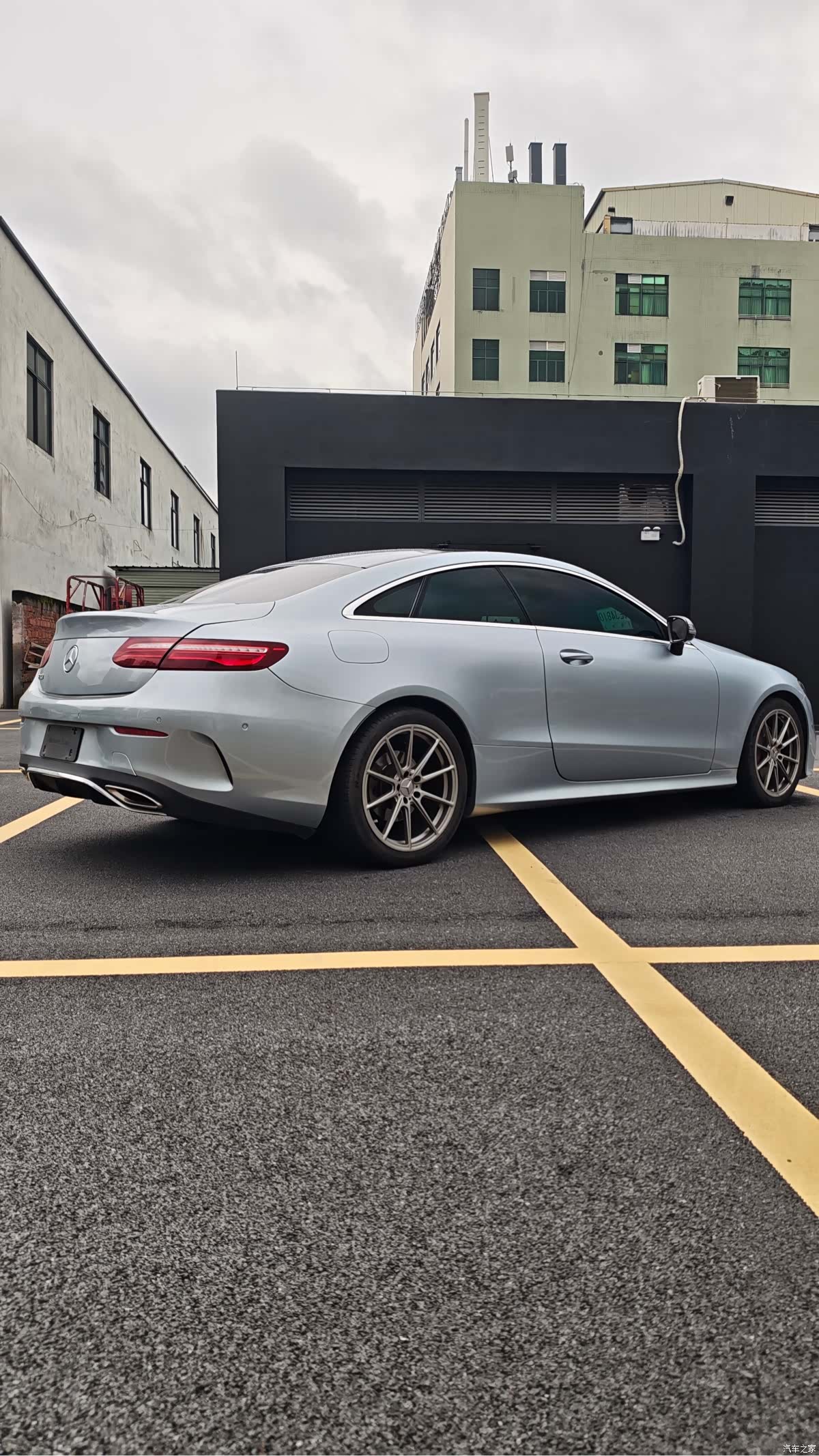 Mercedes-Benz E-Class, 2018 4