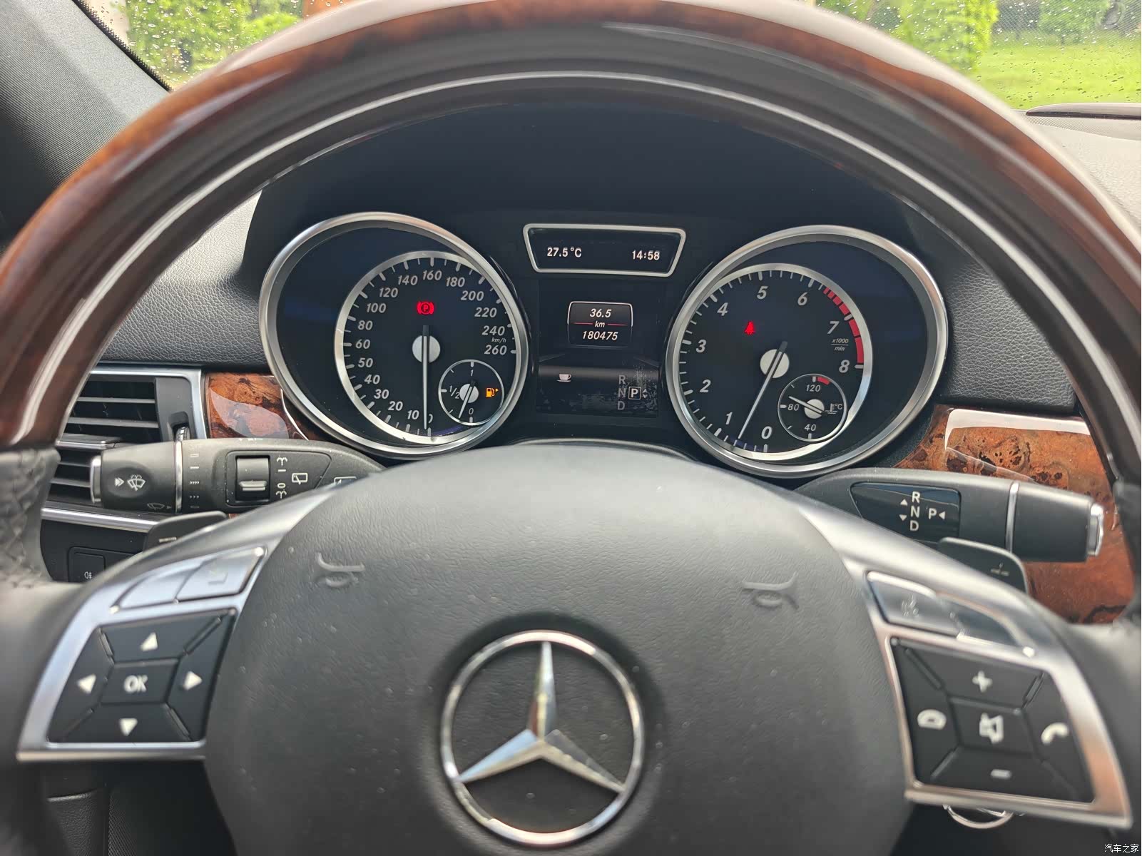 Mercedes-Benz M-Class, 2013 11