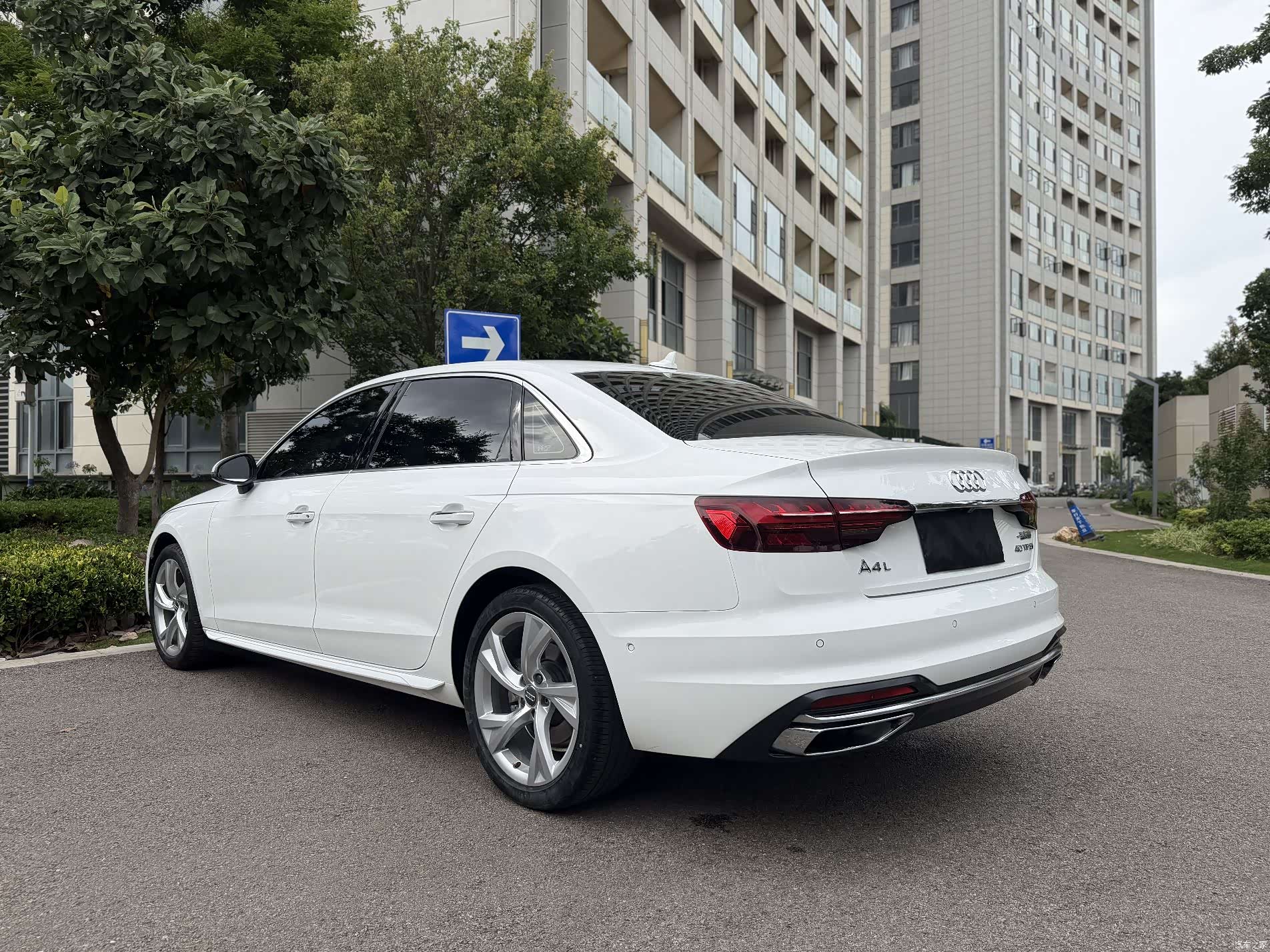 Audi A4L, 2020 9