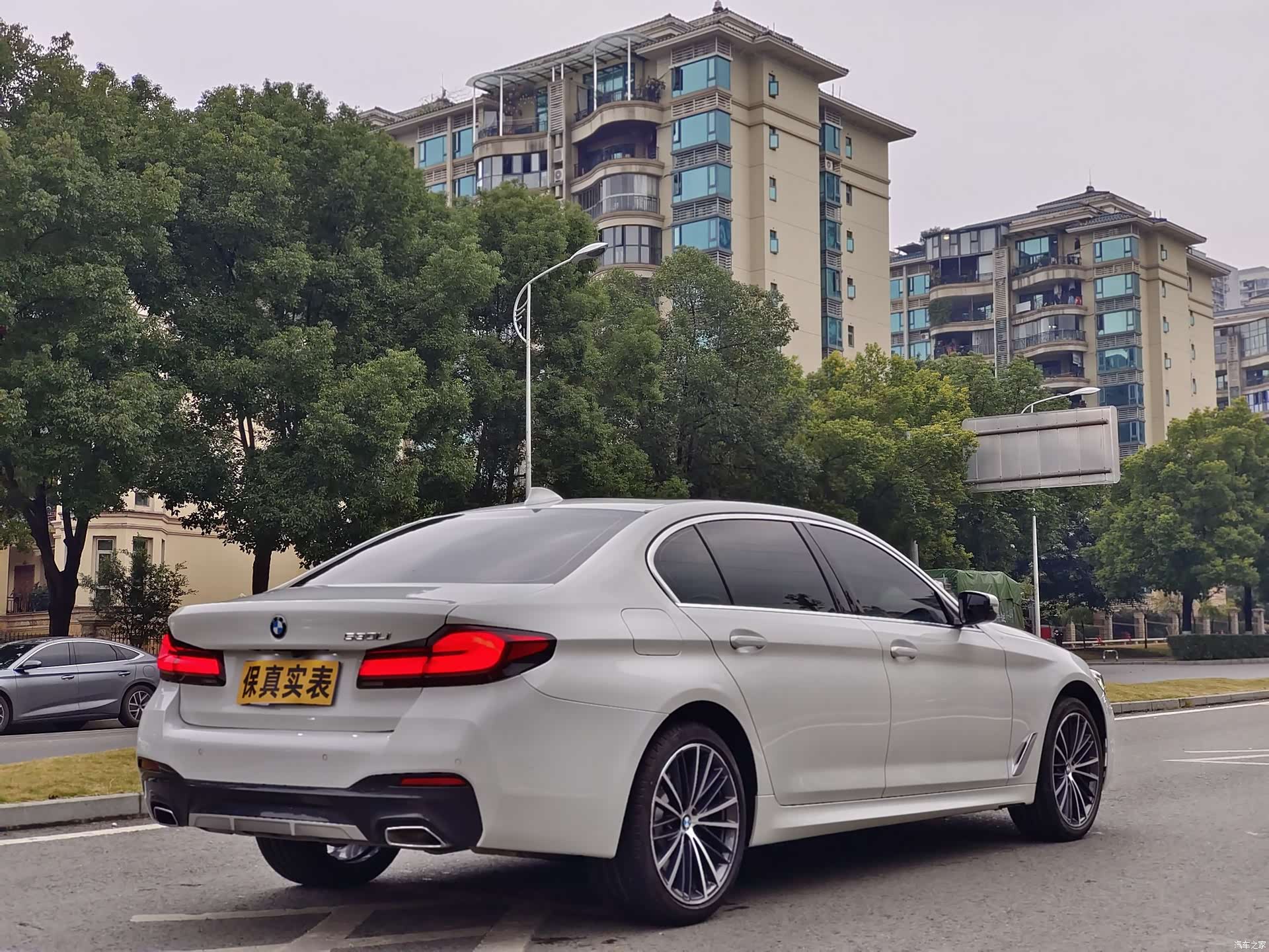 BMW 5 Series, 2024 27
