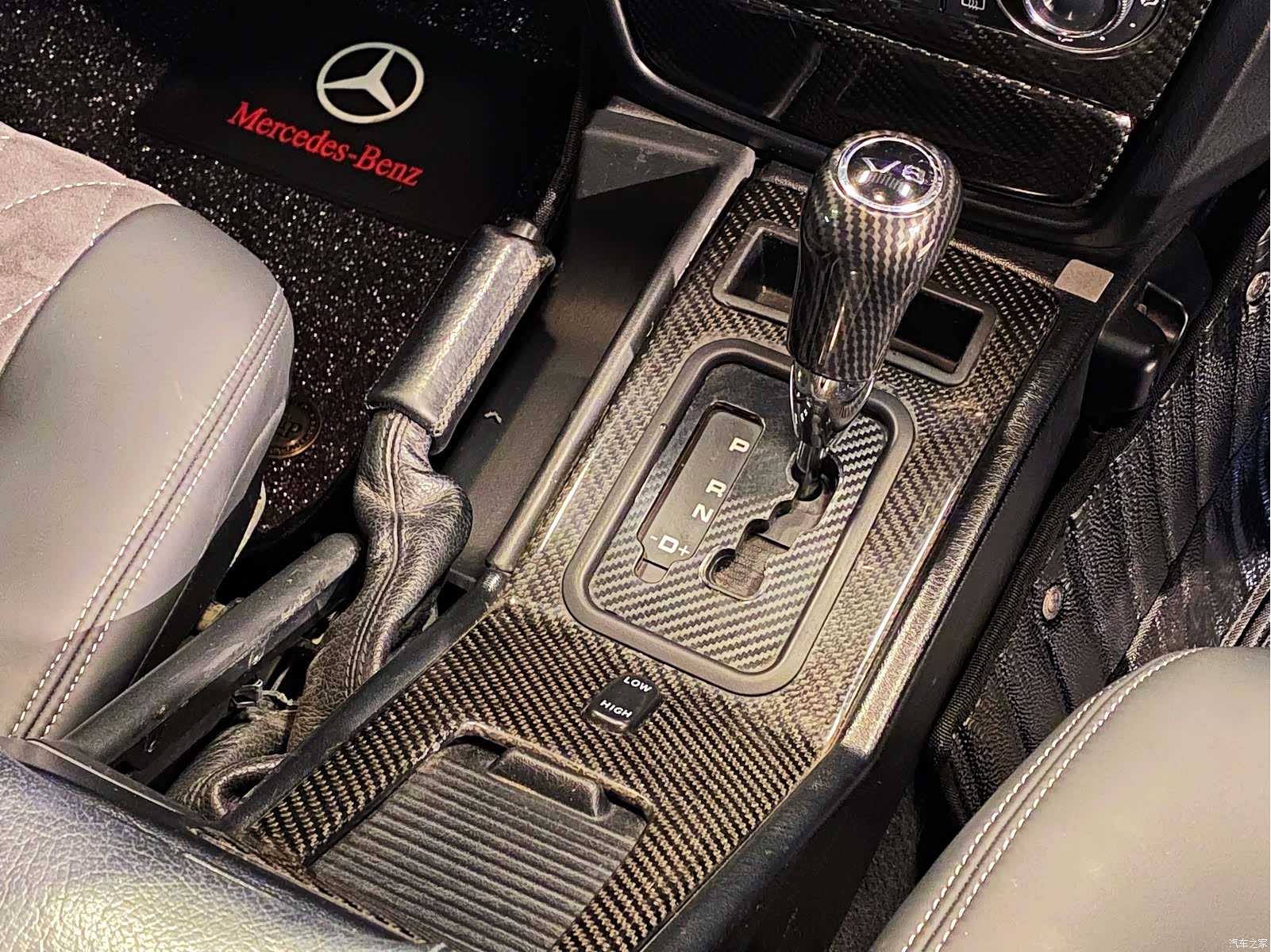 Mercedes-Benz G-Class, 2011 28