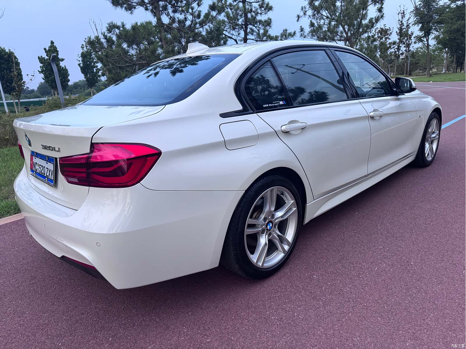 BMW 3 Series, 2017 10