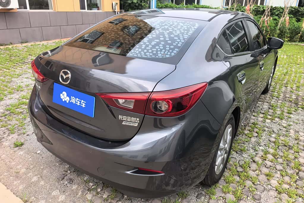 Mazda Mazda3, 2018 3