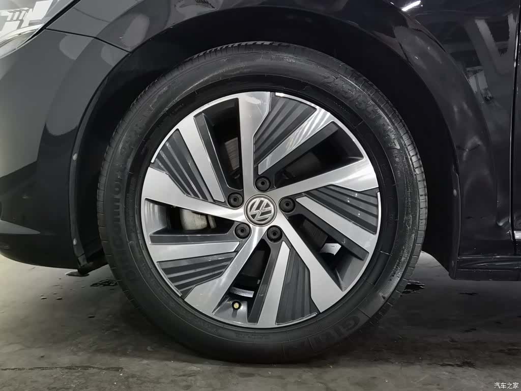 Volkswagen Passat, 2020 17