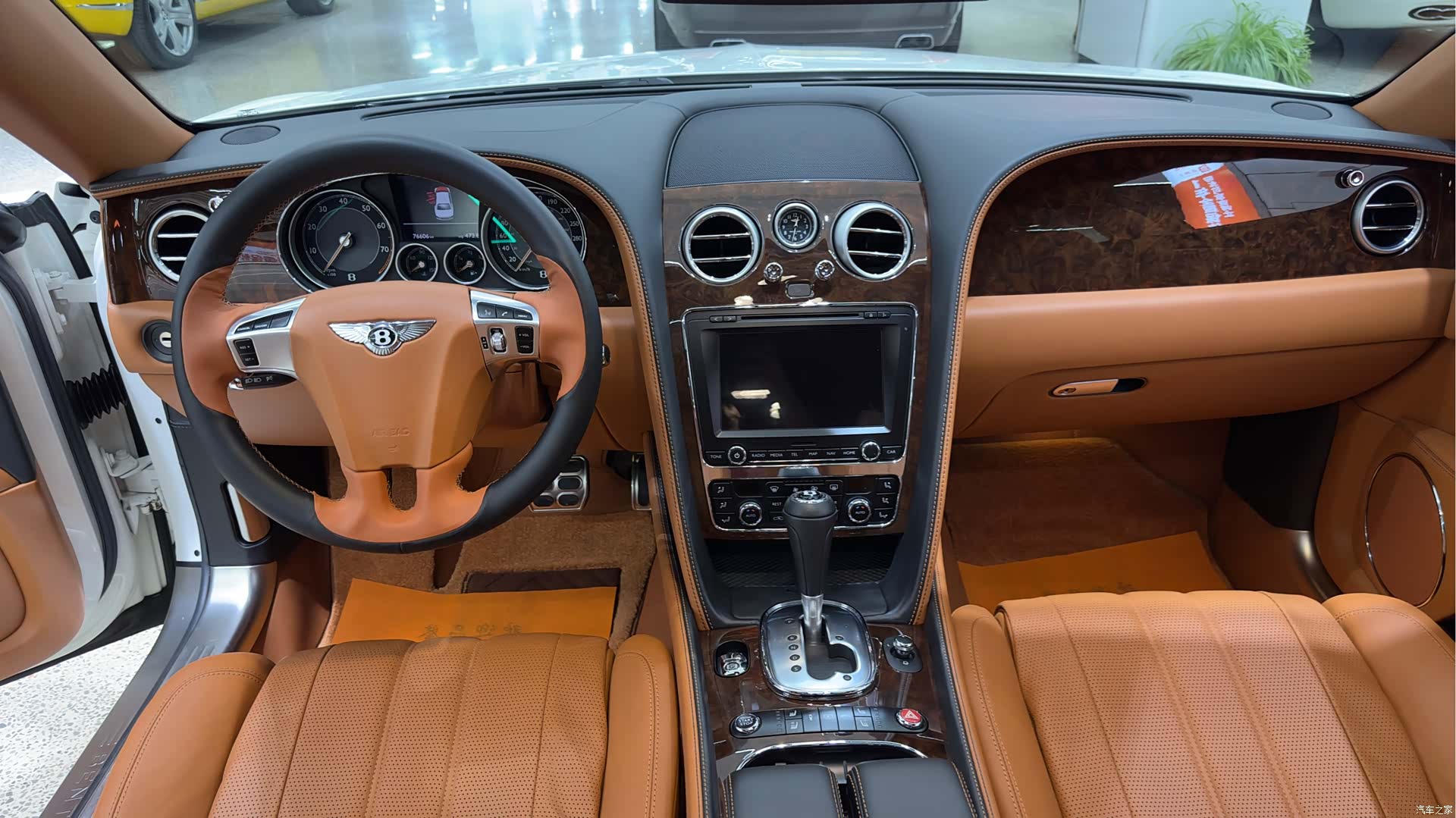 Bentley Flying Spur, 2017 15