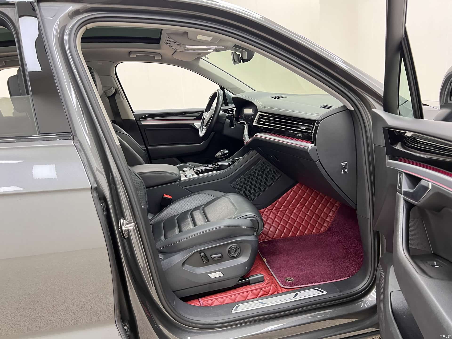 Volkswagen Touareg, 2020 30