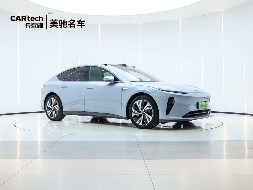 NIO ET5