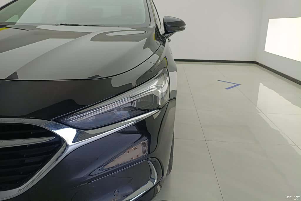 Buick LaCrosse, 2023 все фото