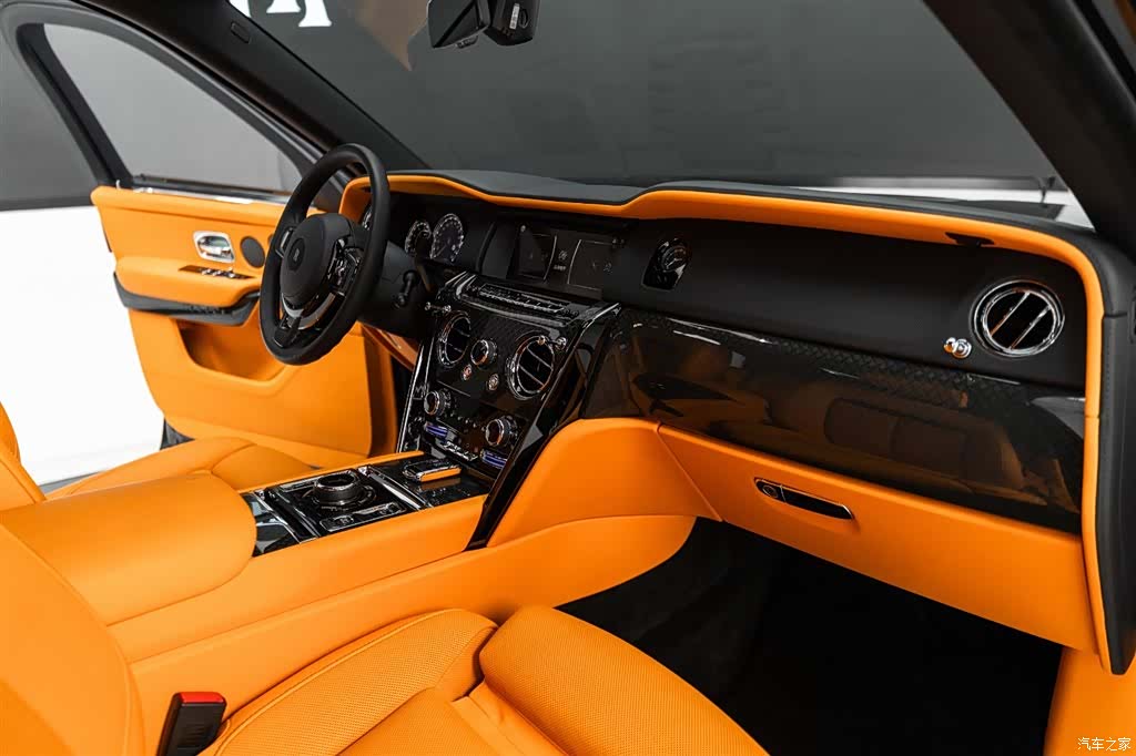 Rolls-Royce Cullinan, 2021 15