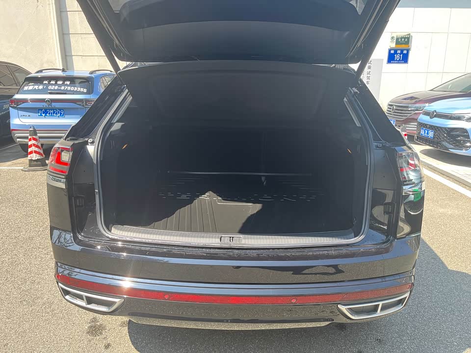 Volkswagen Tourang