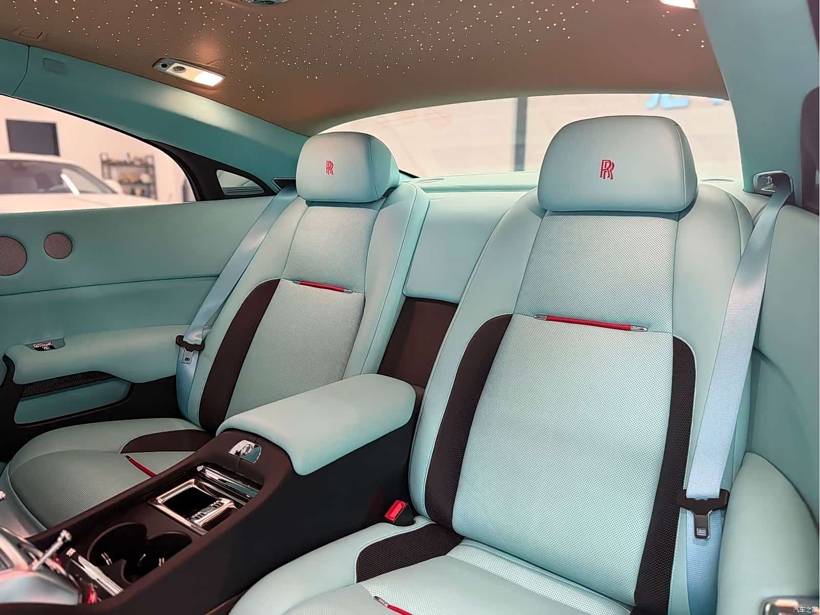 Rolls-Royce Wraith, 2015 7