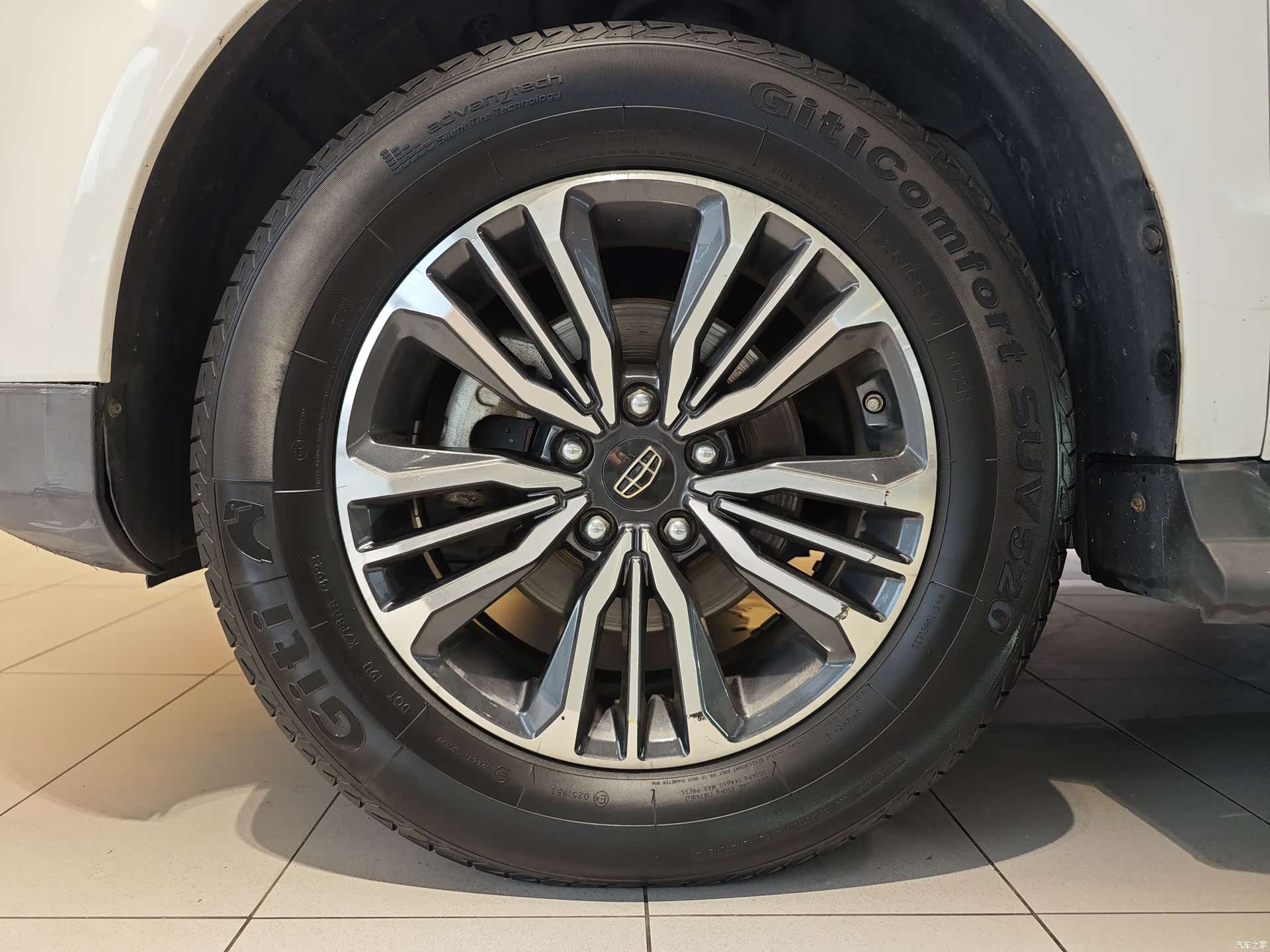 Geely X6, 2016 все фото