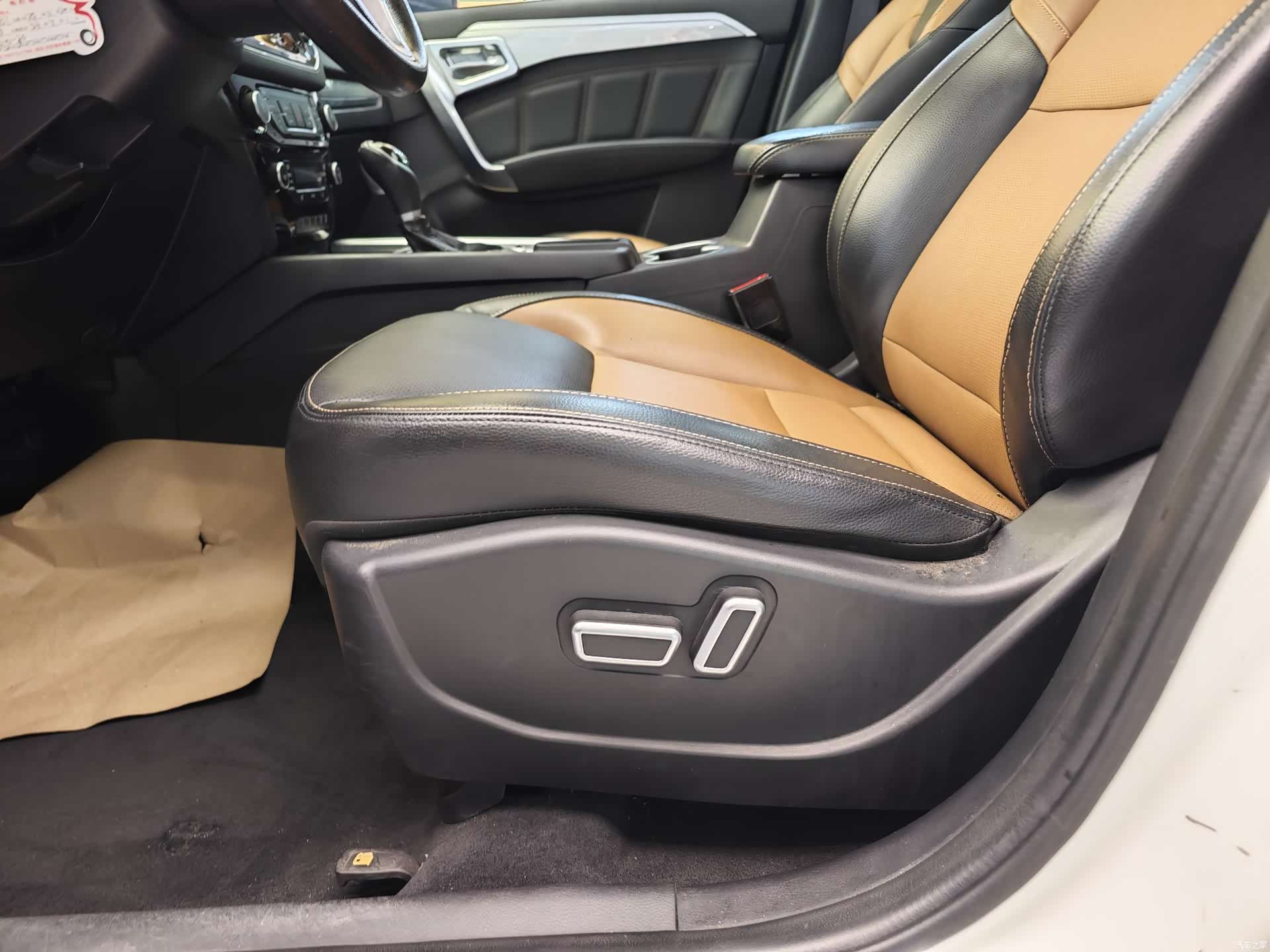 Geely X6, 2016 10