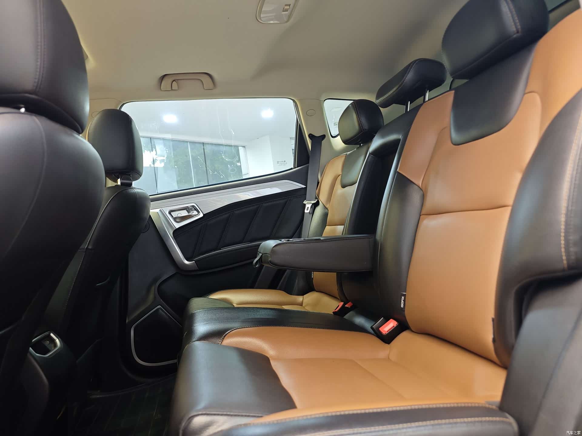 Geely X6, 2016 22