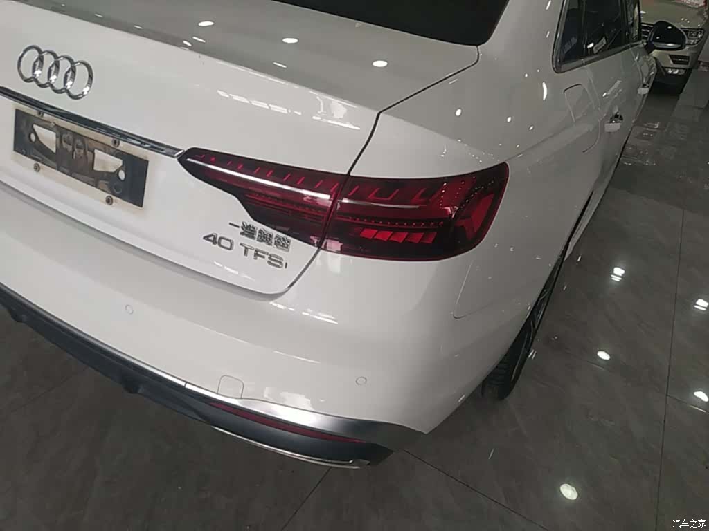 Audi A4L, 2022 8