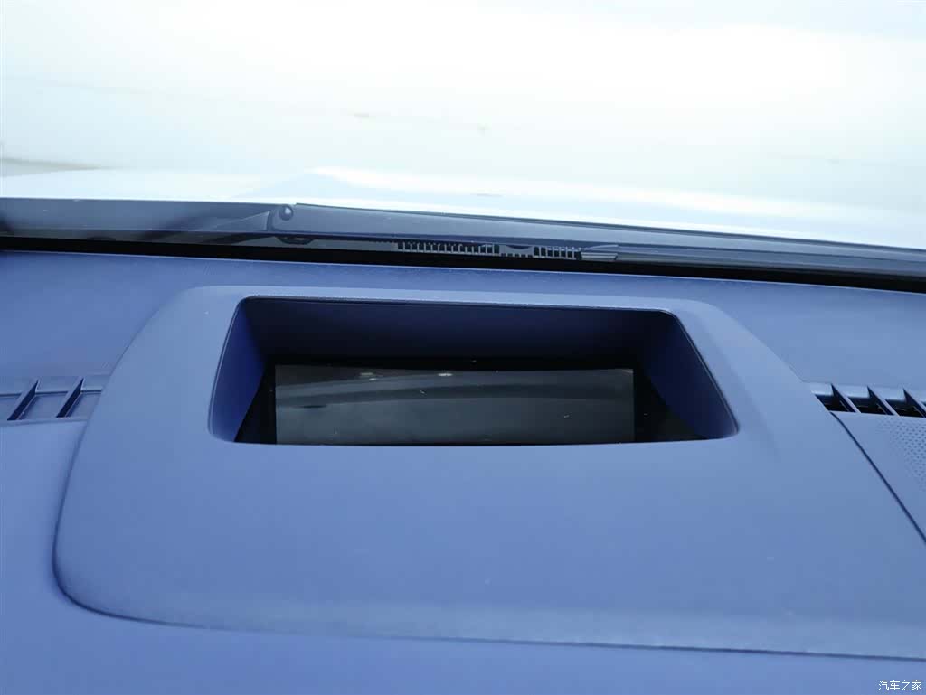 Buick Century, 2024 28