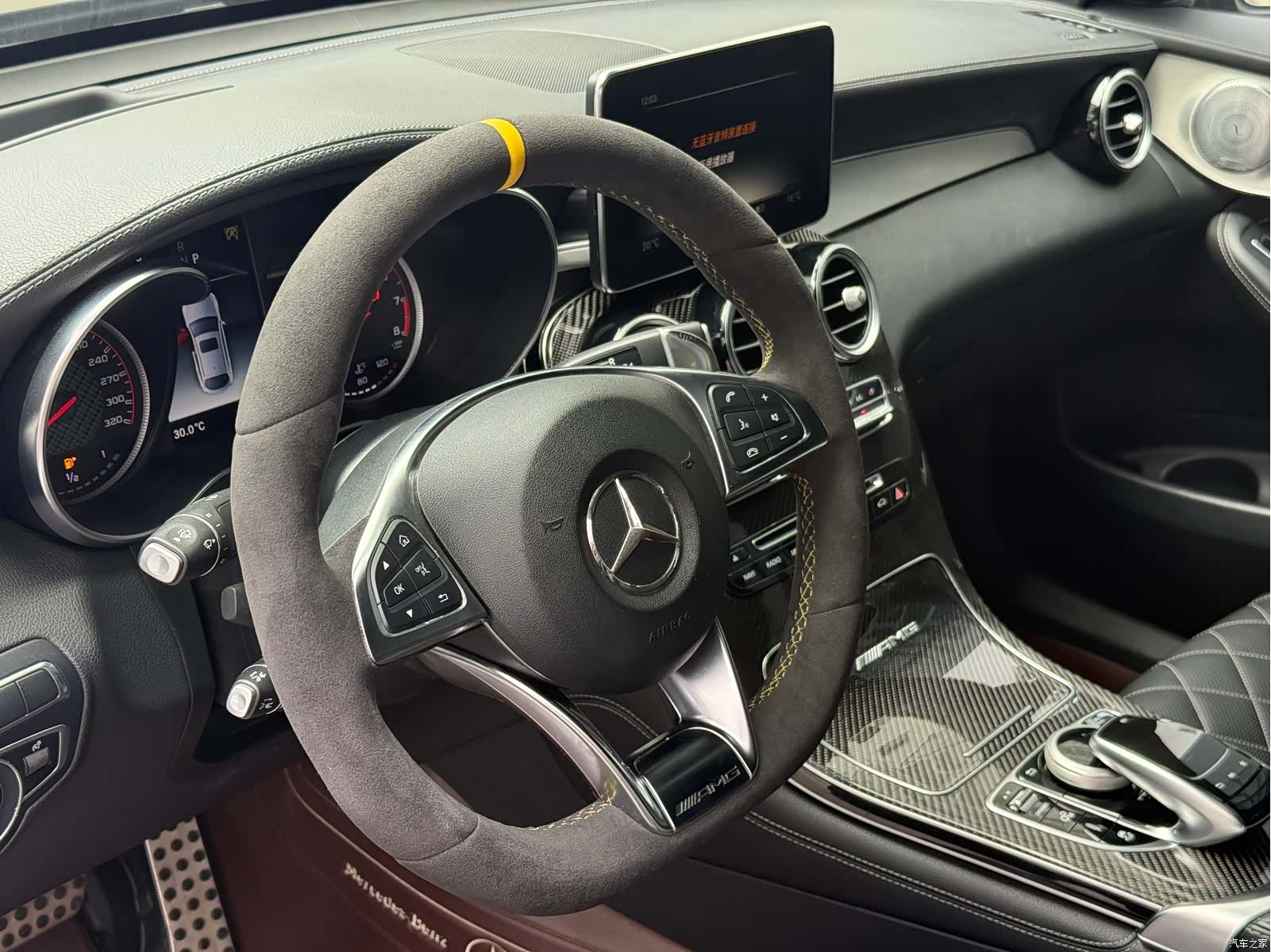 Mercedes-Benz GLC, 2019 15