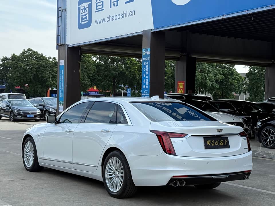 Cadillac CT6