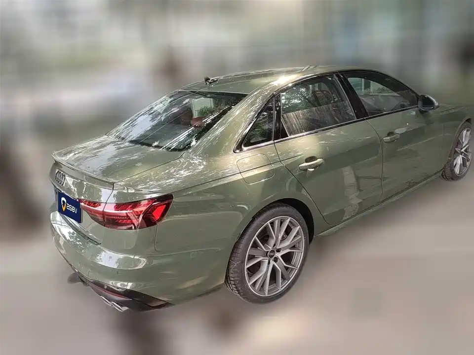 Audi S4