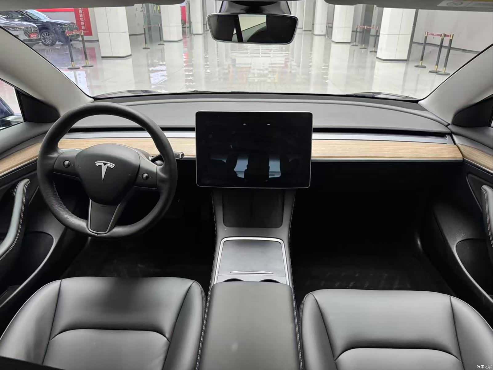 Tesla Model 3, 2021 12