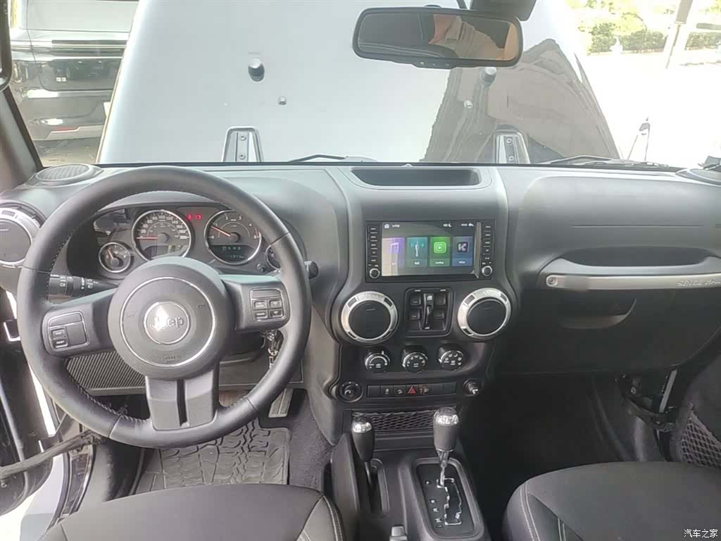 Jeep Wrangler, 2016 10