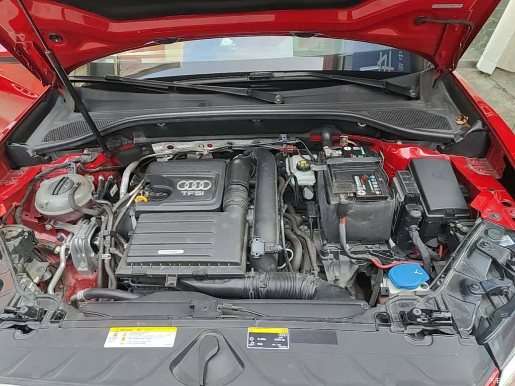Audi Q2L, 2019 20